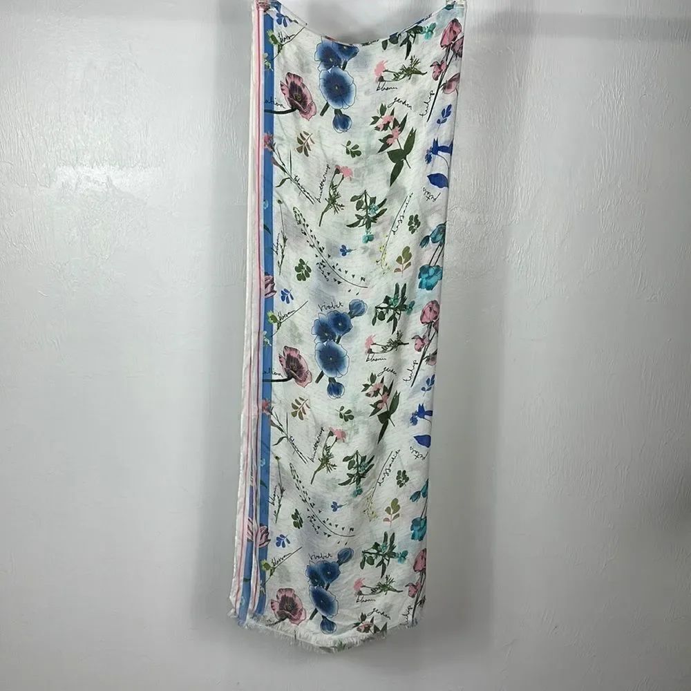 Floral Print Fringe Edges Lightweight Scarf